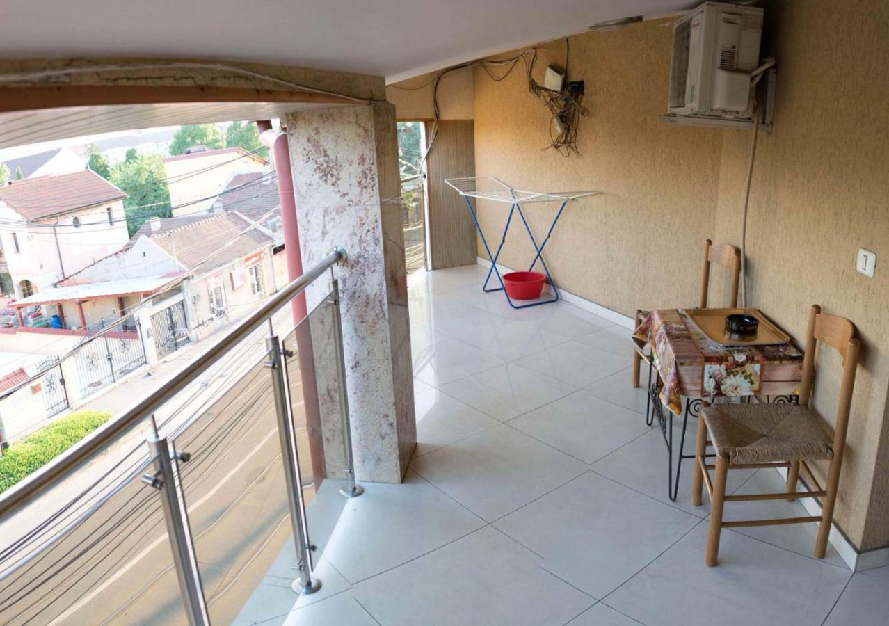 Appartement Penthouse De Lux à Oradea Extérieur photo